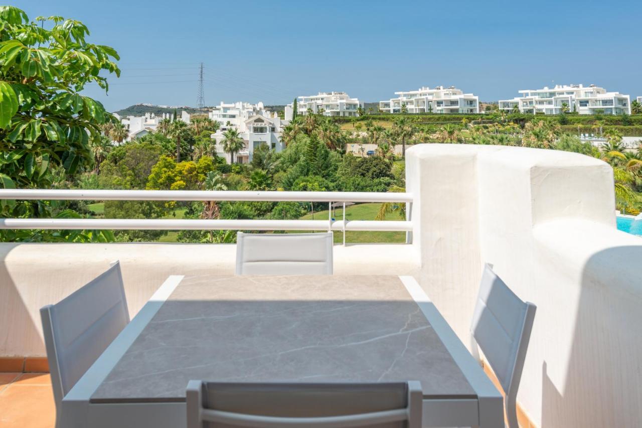 Alcazaba Lagoon 2425 Luxury Private Beach Эстепона Экстерьер фото