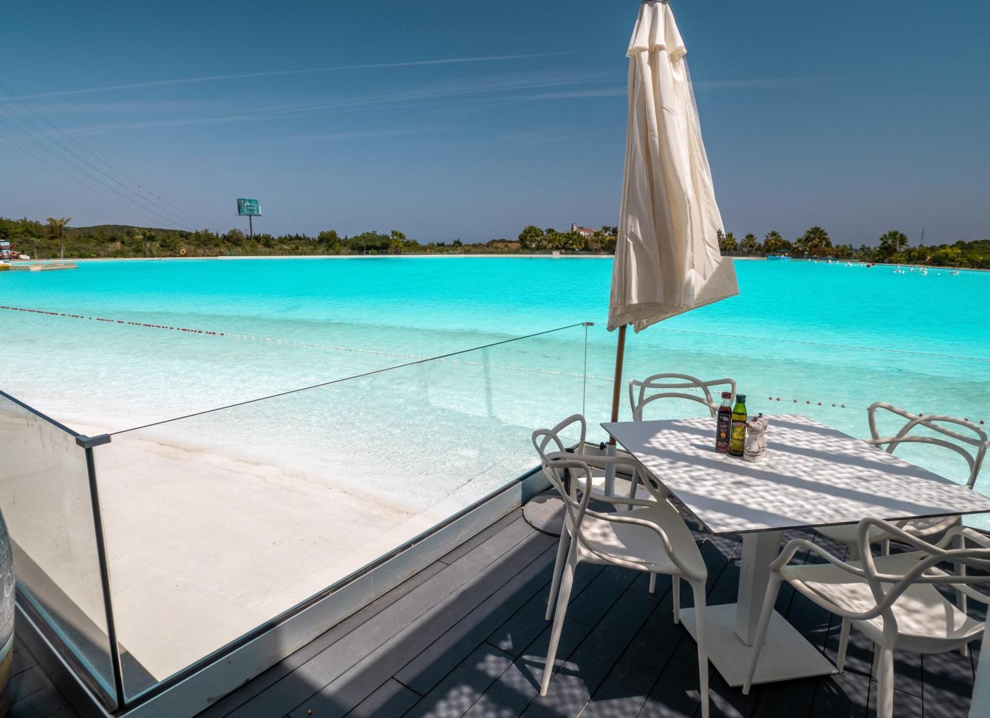 Alcazaba Lagoon 2425 Luxury Private Beach Эстепона Экстерьер фото